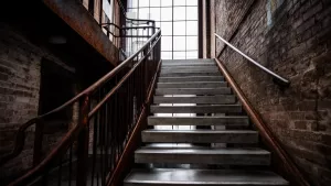 klatka schodowa w stylu loft